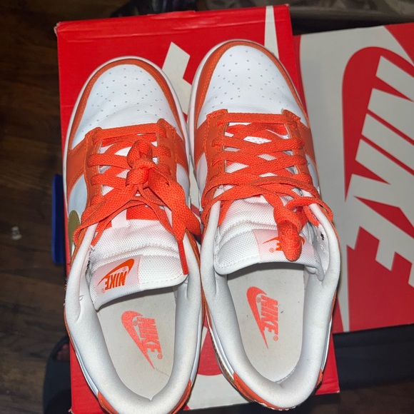 Nike dunks - Picture 2 of 5